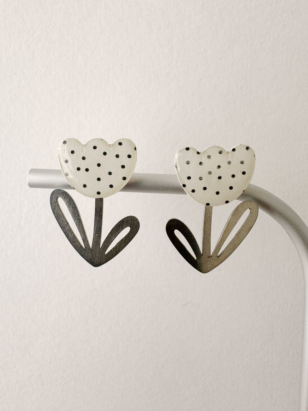 Boucles modulables LOUISE, blanc, noir, argenté, motif pois