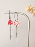 Boucles pendantes MIKI, blanc, rose, argenté, motif fleurs