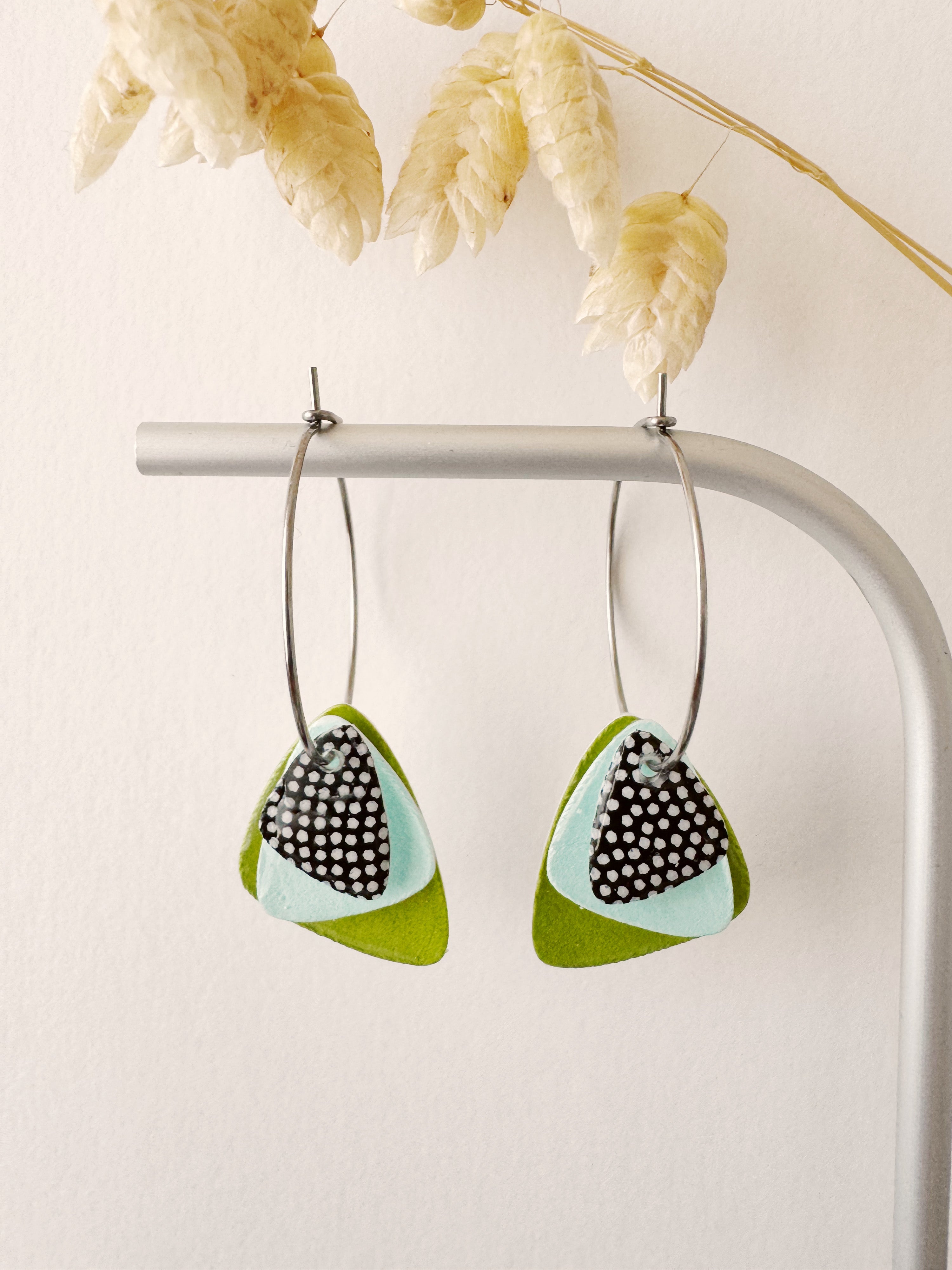 Boucles créoles PEPITA, vert, bleu clair, noir, argenté