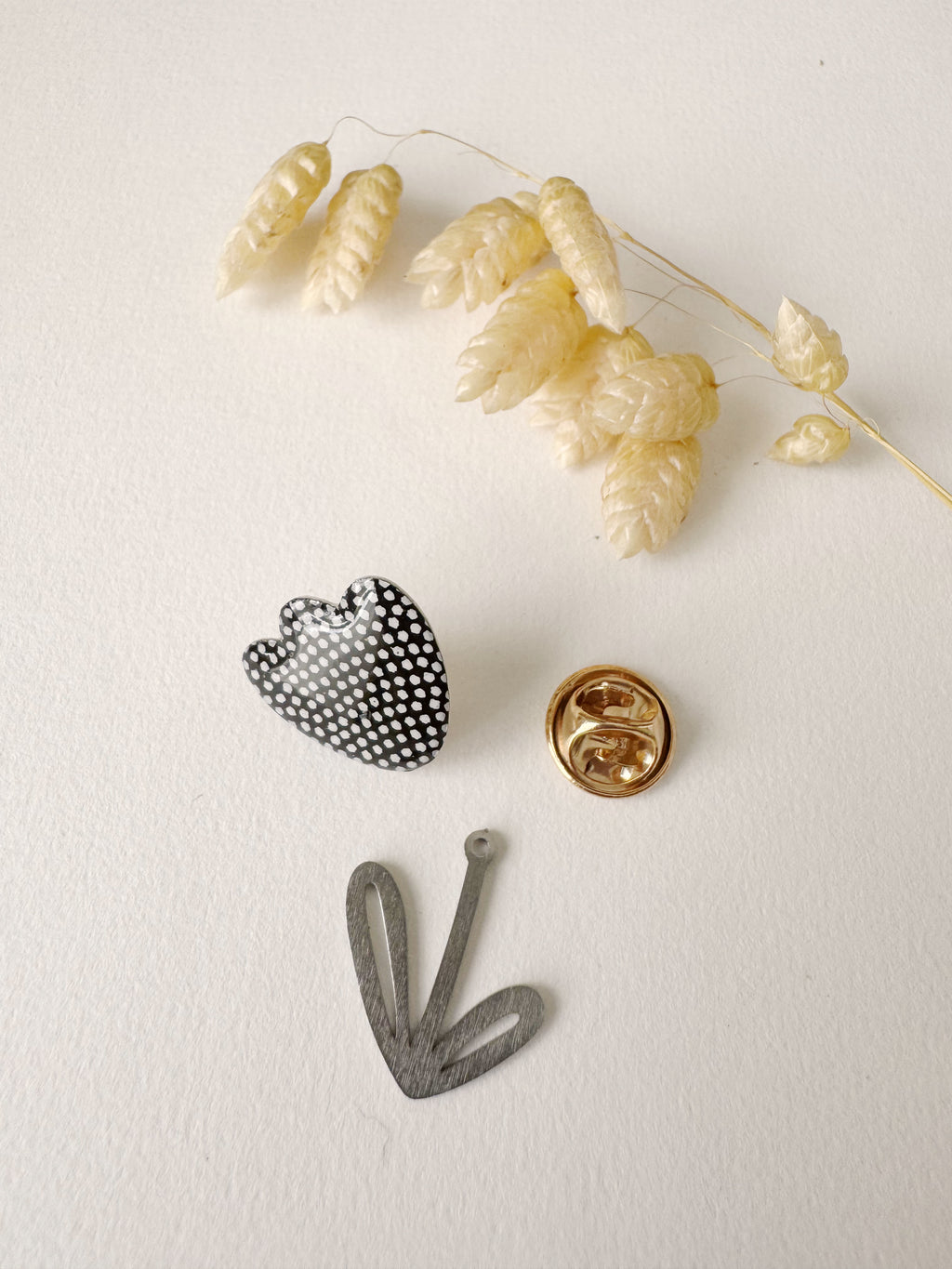 Broche modulable LOUISE, noir, blanc, argenté, motif pois